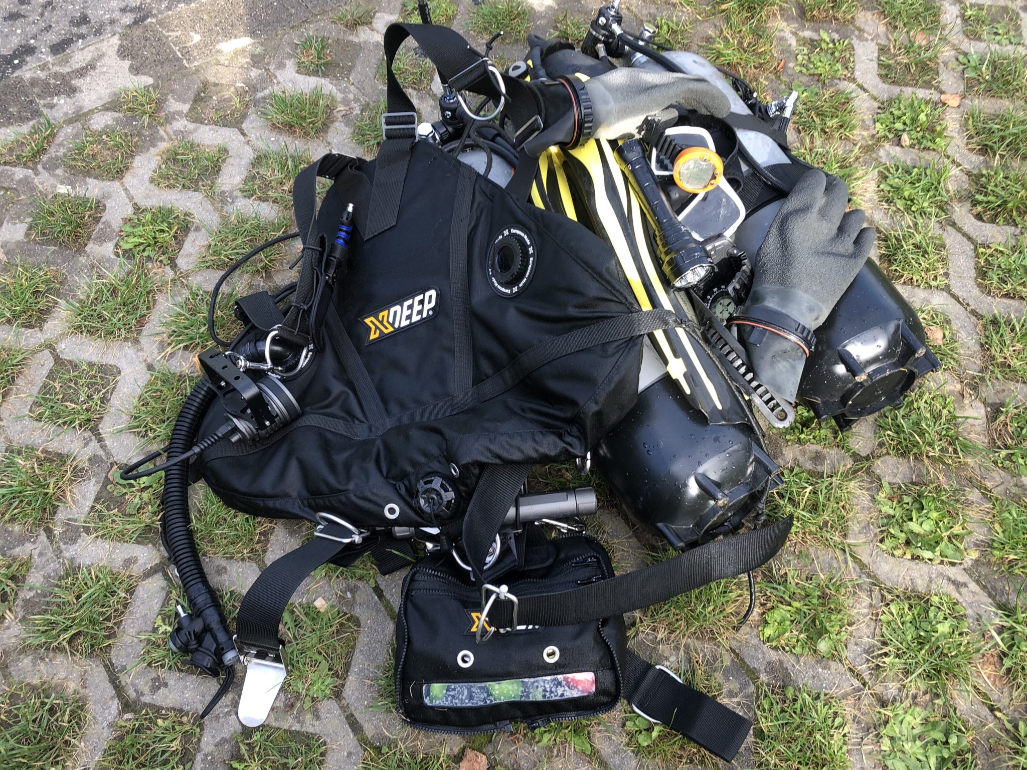 Sidemount Tauchen Ausrüstung